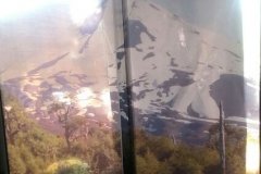 Adhesivo transparente mampara con imagen de montaña nevada