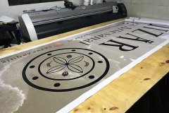 lona pvc impresión full color diseño cervecería pendon pequeño  con ojetillos