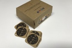 etiqueta-con-caja