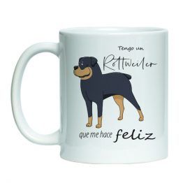 Tazon estampado de ceramica blanco con diseño mascota perro rottweiler, dibujo de perro dalmata con frase "tengo un rottweiler que me hace feliz"